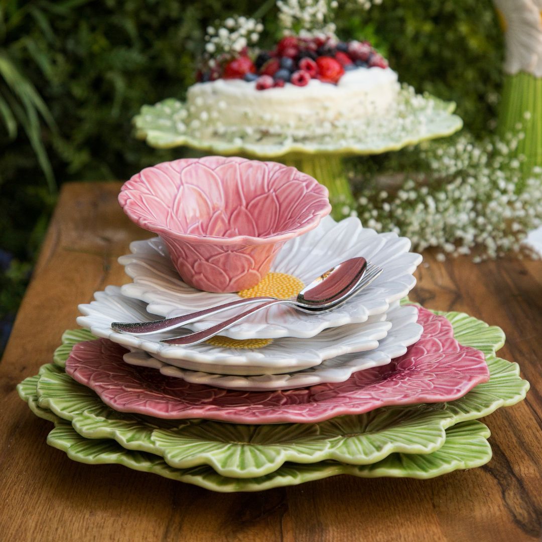Maria Flor Hollyhock Dessert Plate